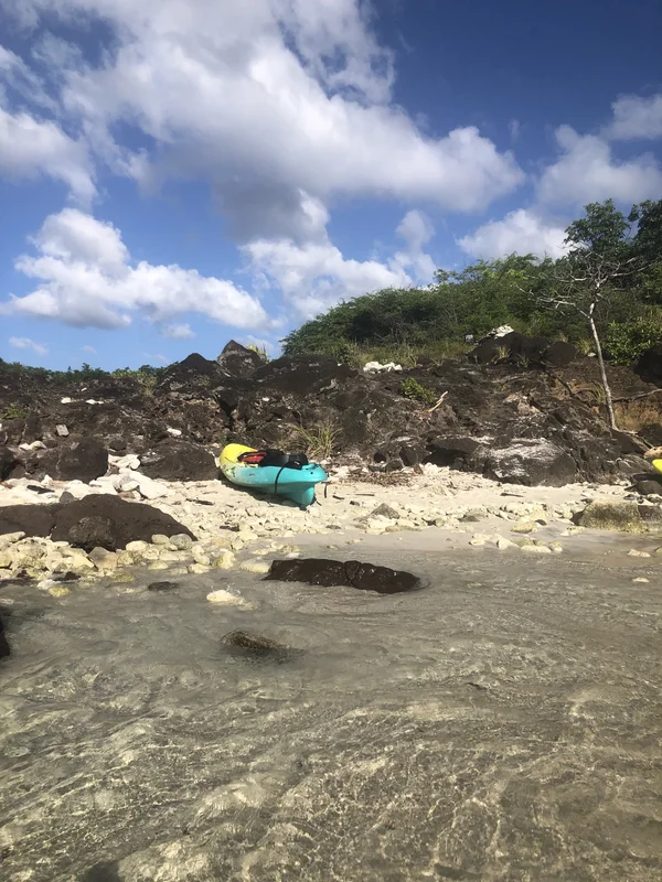 debarquer-sur-ilet-pigeon-kayak-guadeloupe